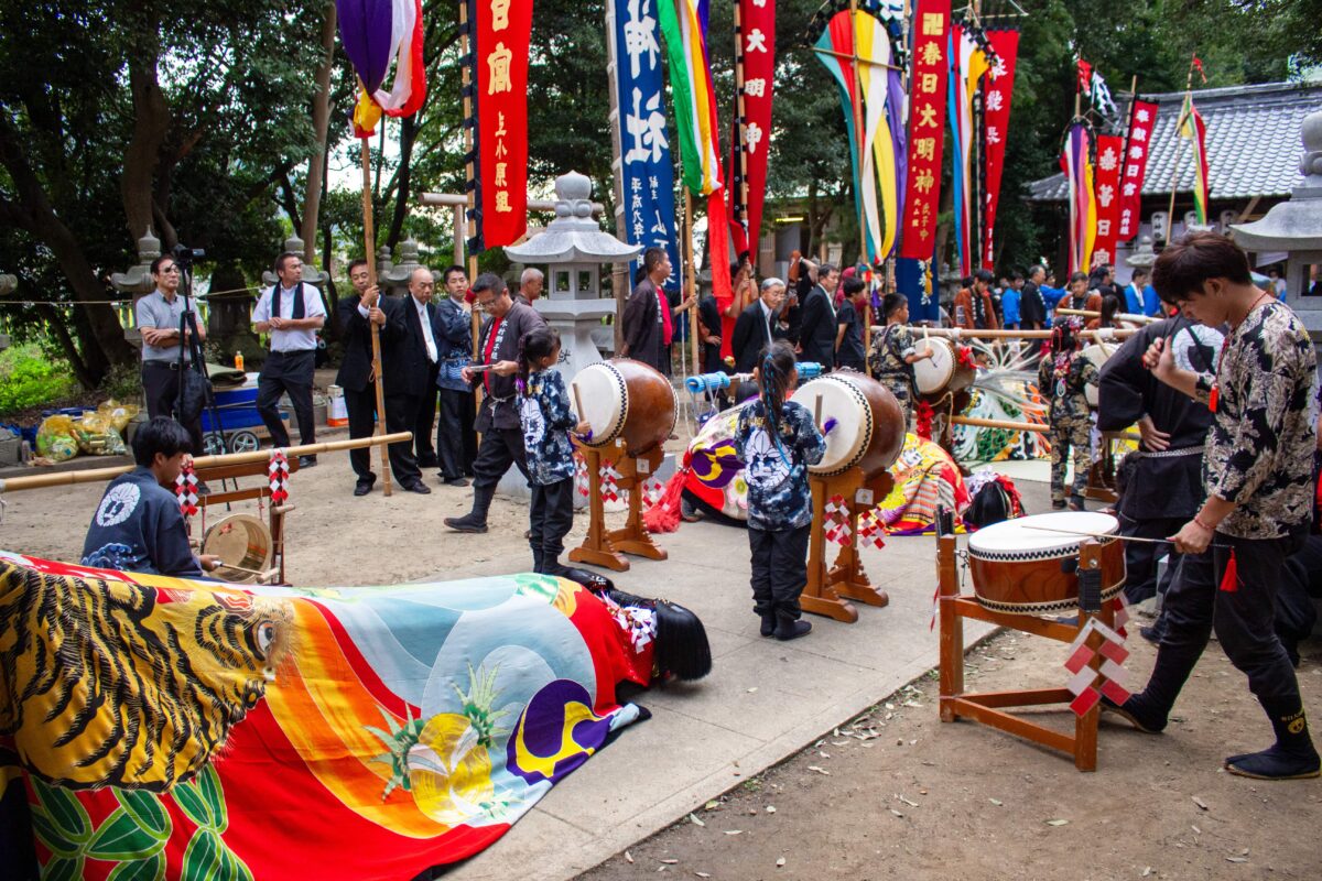 2023年 多度津町山階・春日神社 秋季例大祭 舞い込み 上小原獅子組