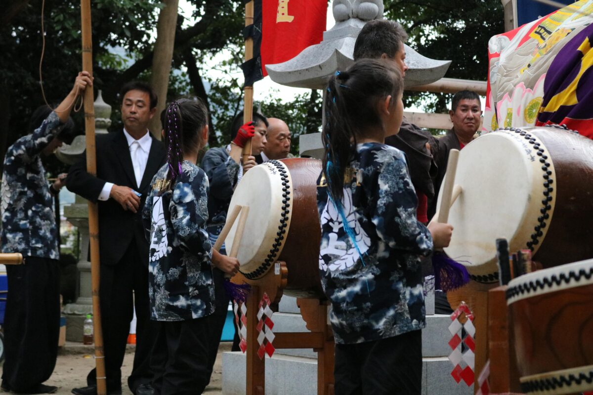 2023年 多度津町山階・春日神社 秋季例大祭 舞い込み 上小原獅子組