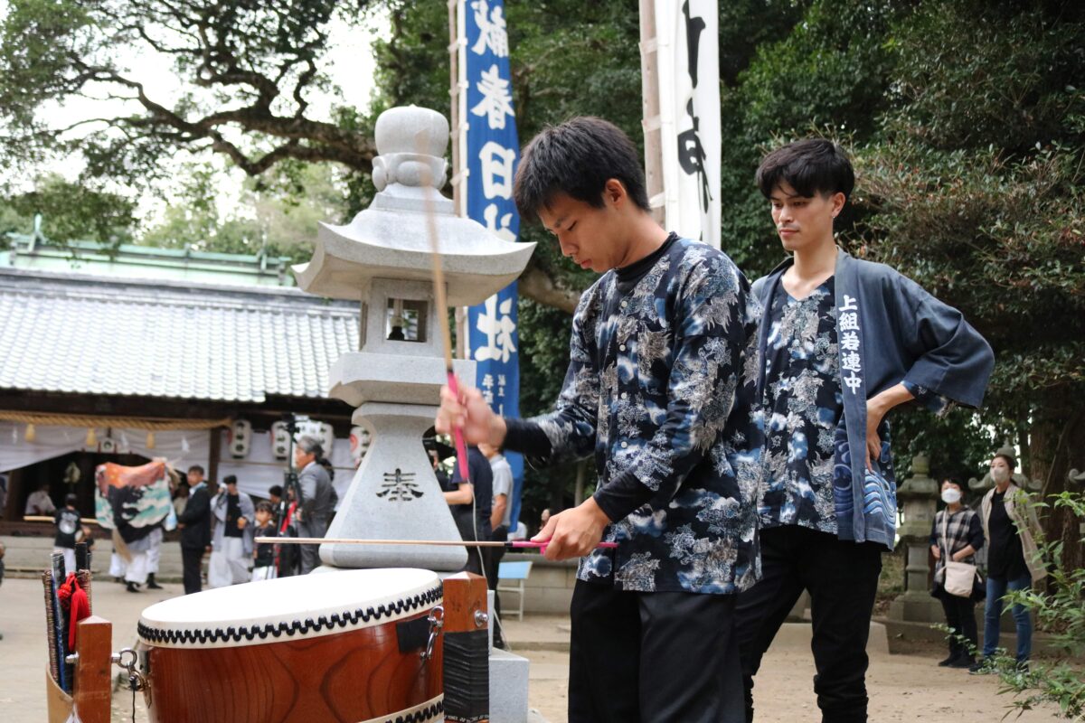 2023年 多度津町山階・春日神社 秋季例大祭 舞い込み 上小原獅子組