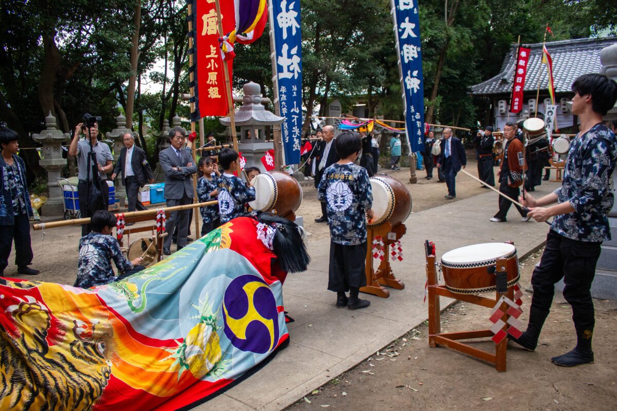 2023年 多度津町山階・春日神社 秋季例大祭 舞い込み 上小原獅子組