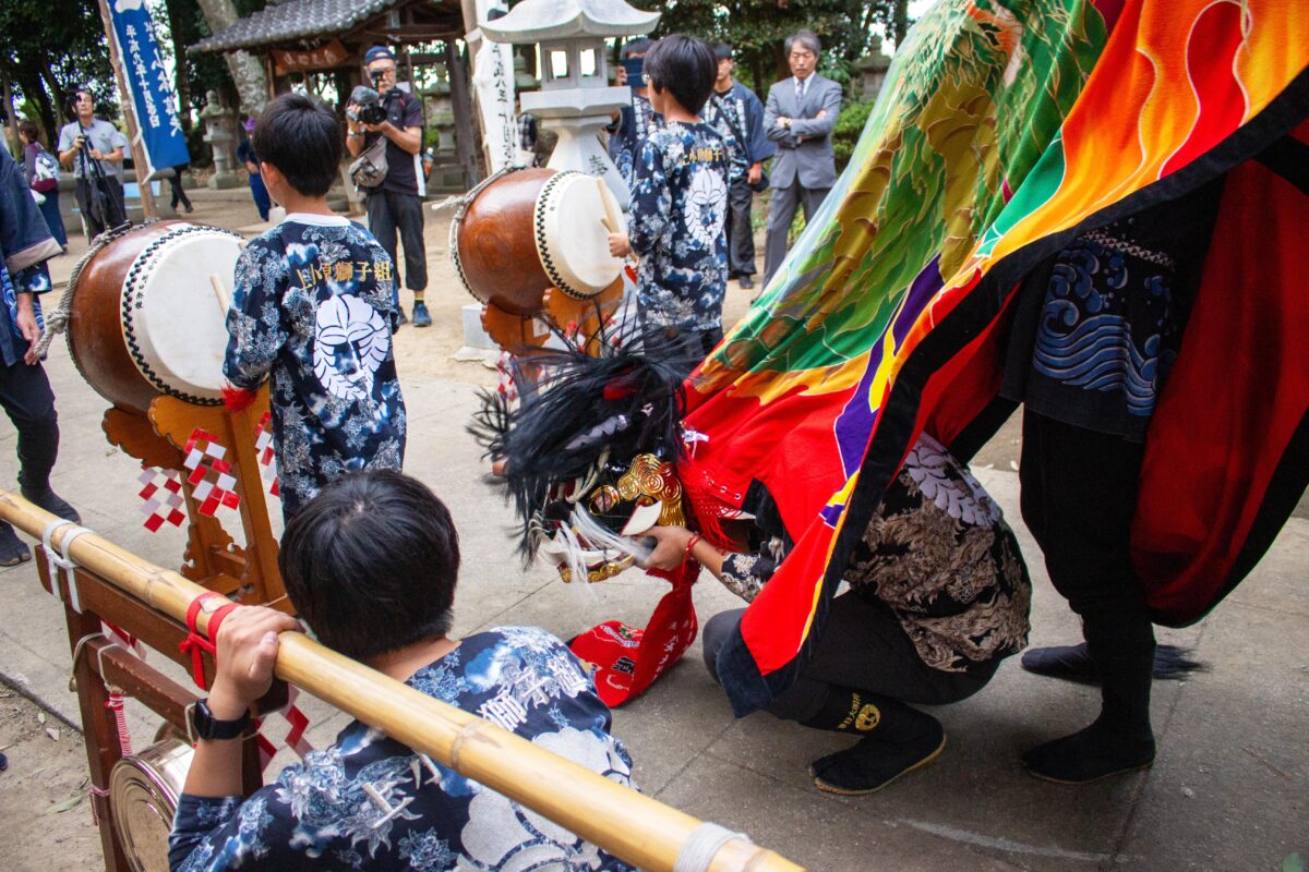 2023年 多度津町山階・春日神社 秋季例大祭 舞い込み 上小原獅子組