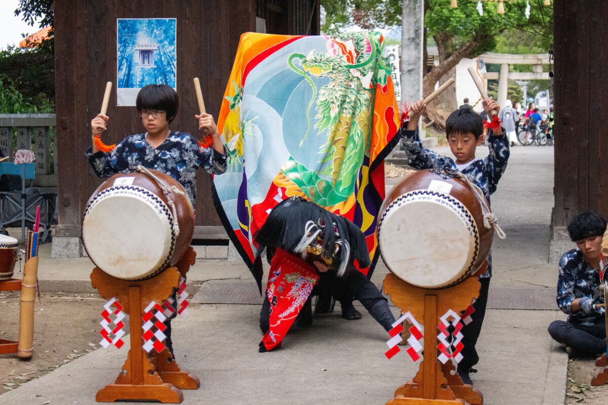 2023年 多度津町山階・春日神社 秋季例大祭 舞い込み 上小原獅子組