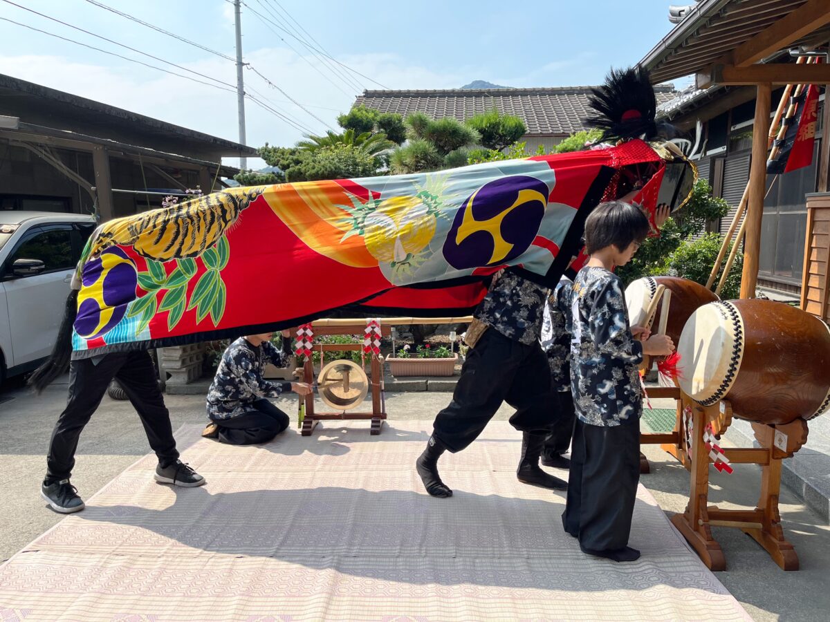 2023年 多度津町山階 秋祭り 村遣い 上小原獅子組