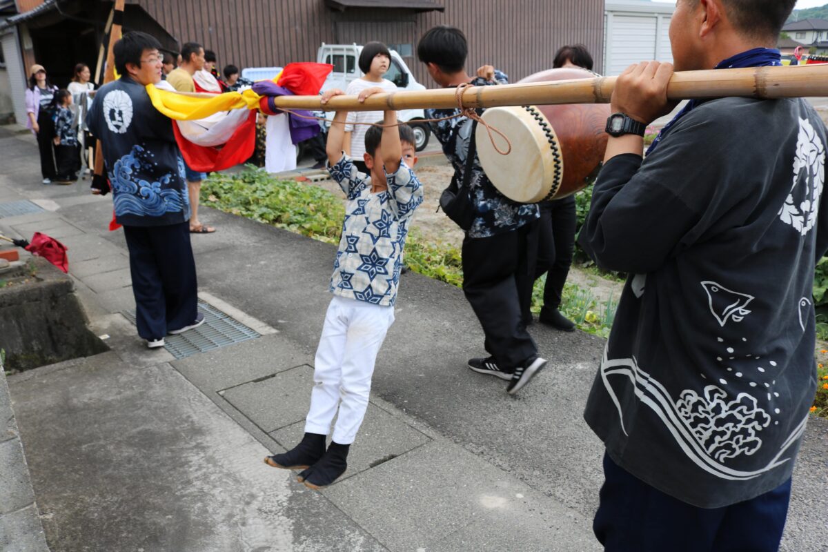 2023年 多度津町山階 秋祭り 村遣い 上小原獅子組