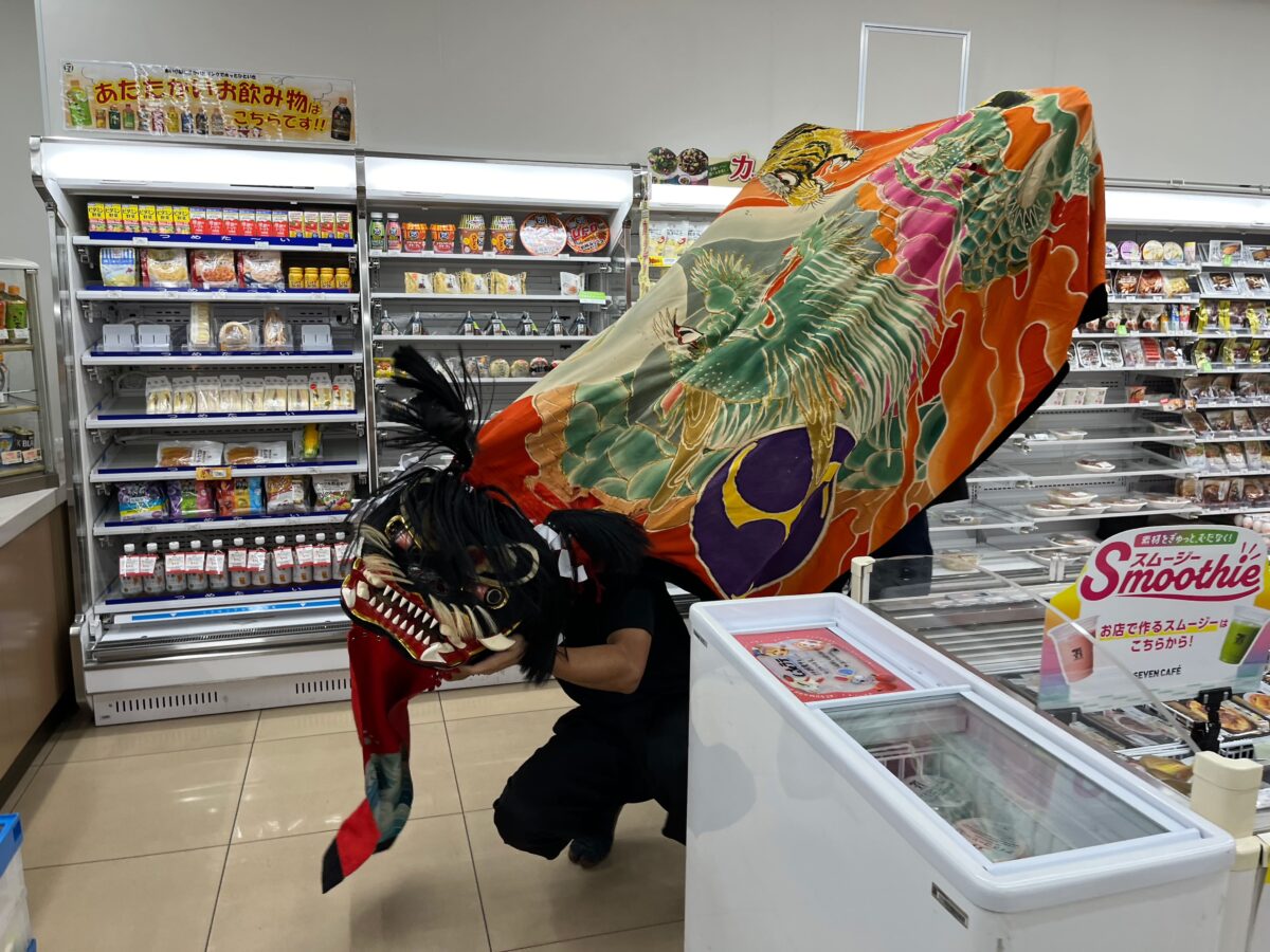 2023年 セブンイレブン多度津町葛原店 秋祭り ヘンド獅子 上小原獅子組