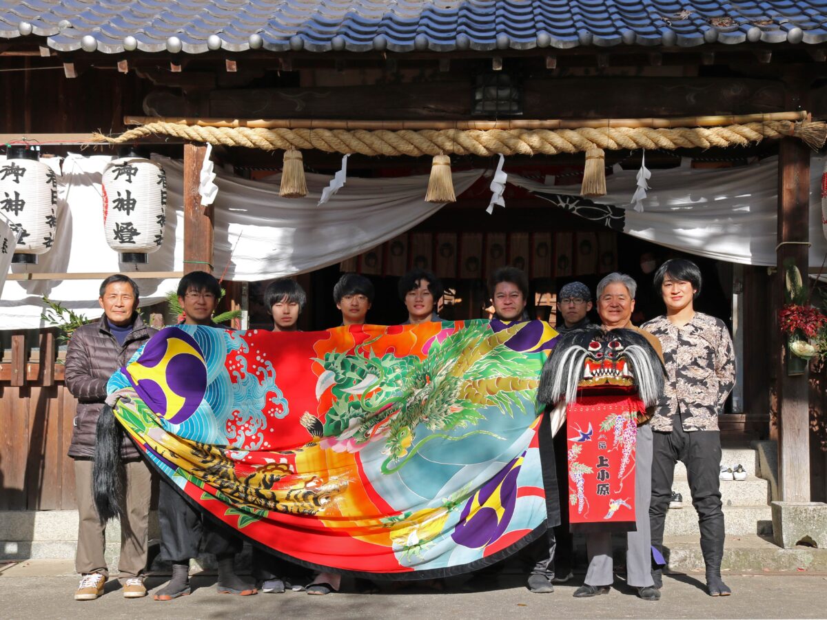 2023年 多度津町山階・春日神社 獅子頭のお祓い 記念 集合写真 上小原獅子組