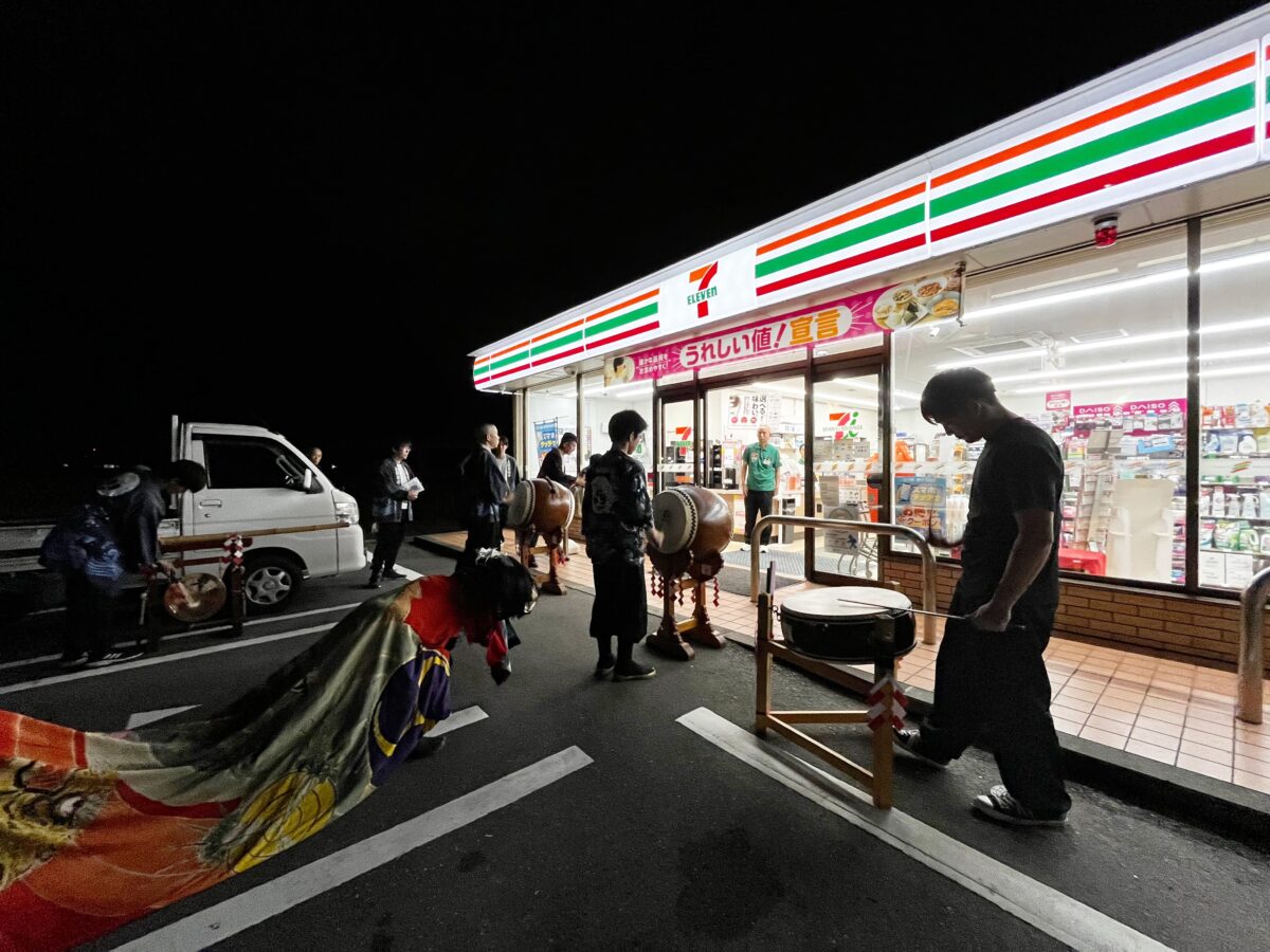 2024年 セブンイレブン多度津町葛原店 秋祭り ヘンド獅子 上小原獅子組