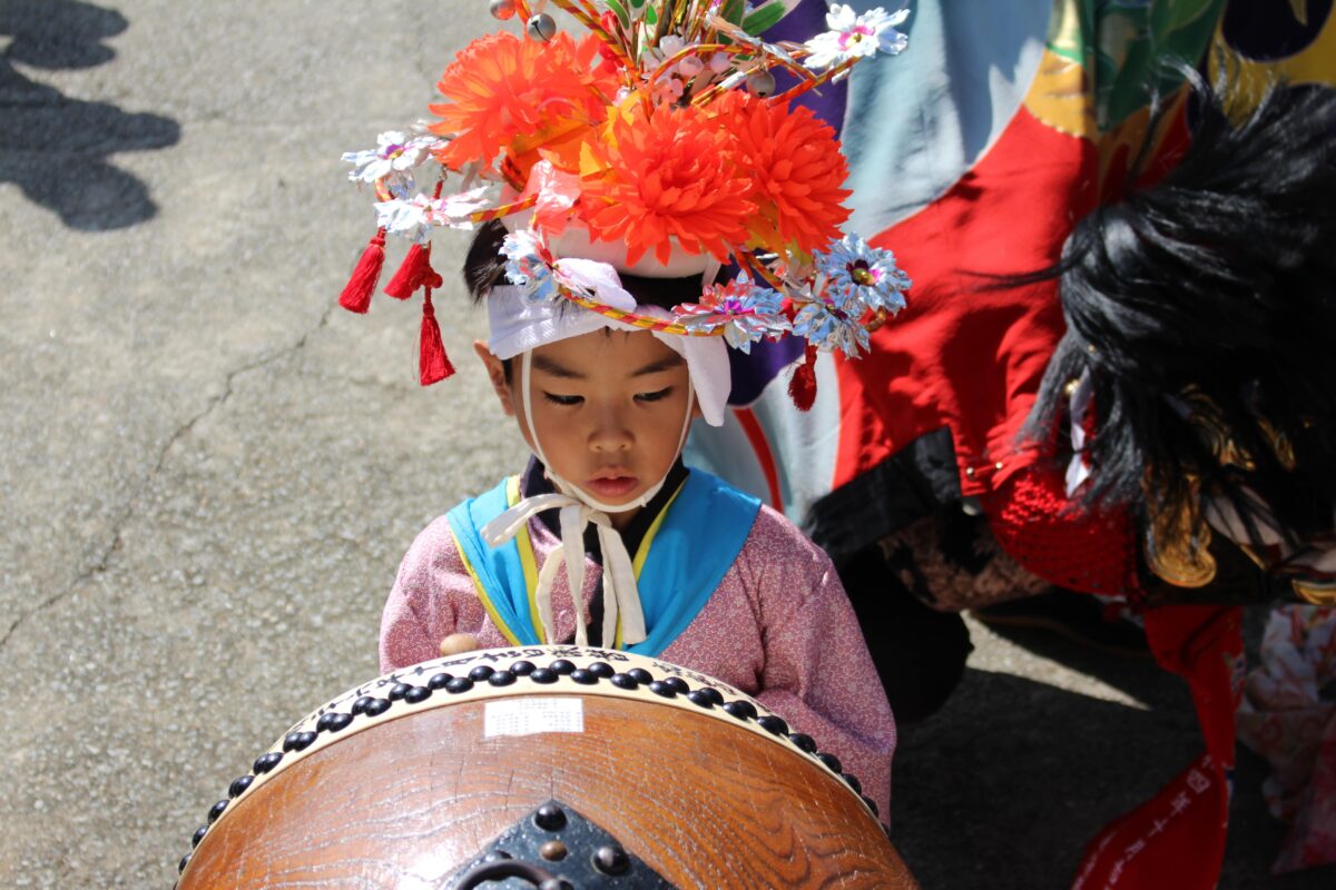 2024年 多度津町山階・春日神社 秋季例大祭 傘揃え 上小原獅子組