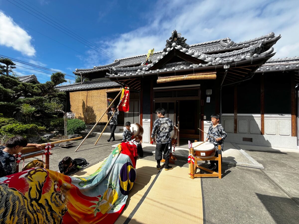 2024年 多度津町山階 秋祭り 村遣い 上小原獅子組
