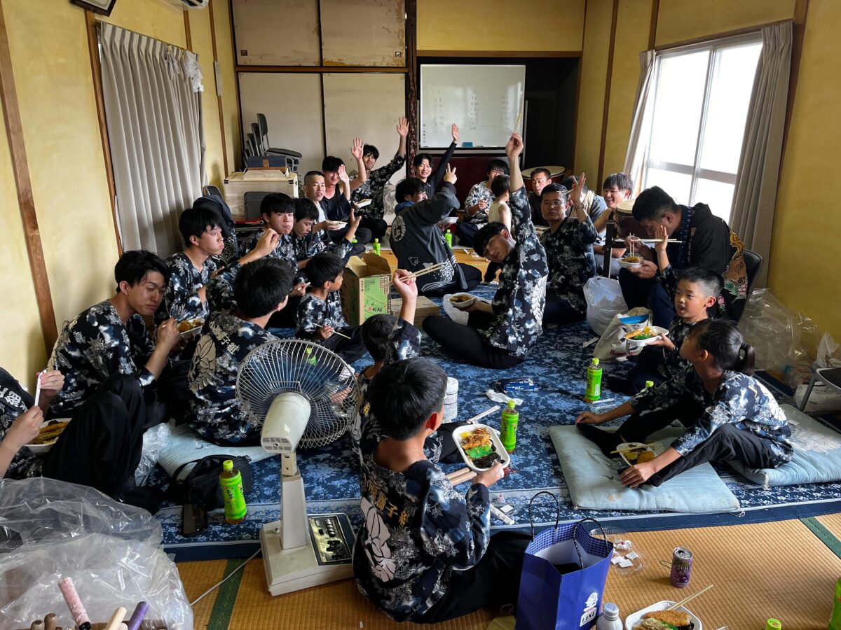 2024年 多度津町山階 秋祭り 村遣い 上小原獅子組