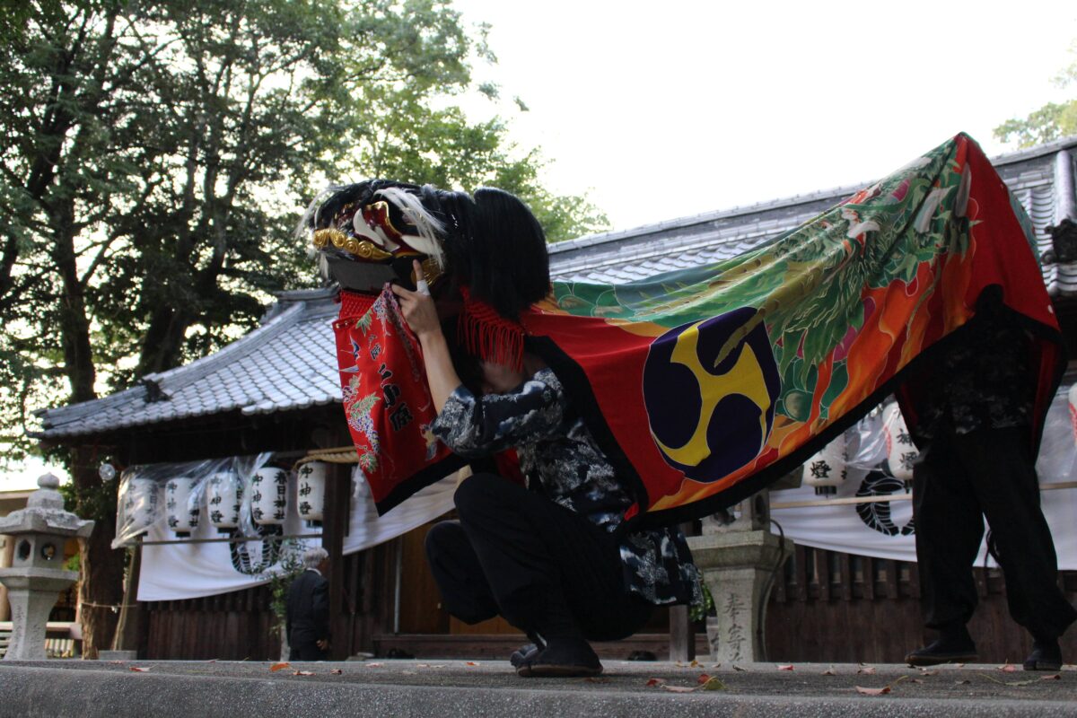 2024年 多度津町山階・春日神社 秋季例大祭 舞い込み 上小原獅子組
