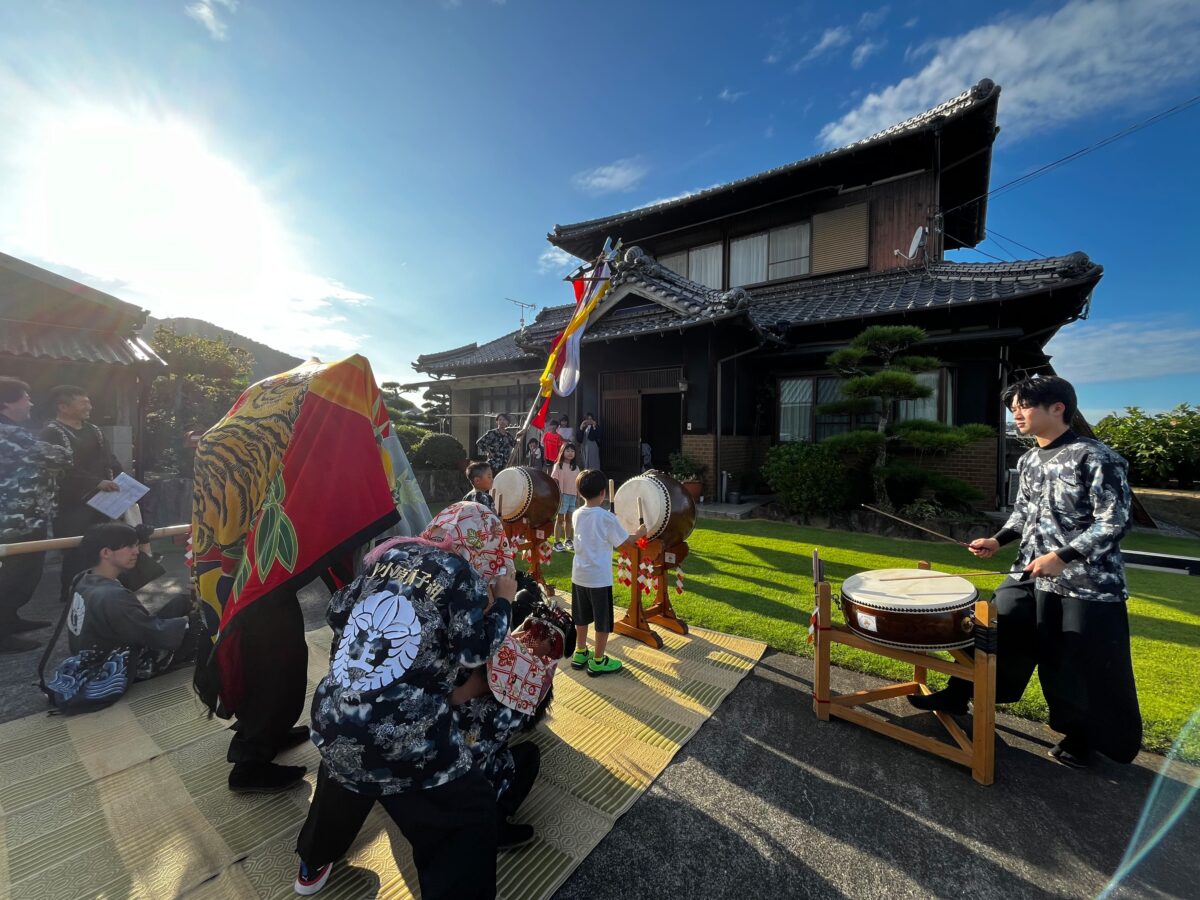 2024年 多度津町山階 秋祭り 村遣い 上小原獅子組