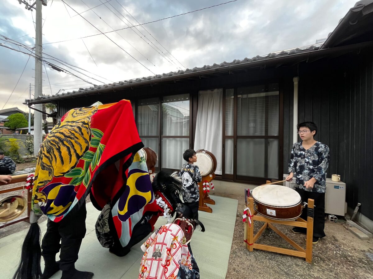 2024年 多度津町山階 秋祭り 村遣い 上小原獅子組
