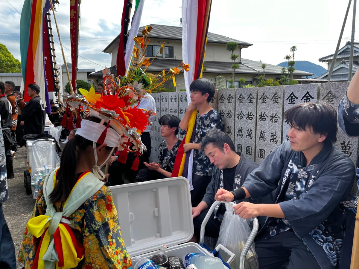 2024年 多度津町山階・春日神社 秋季例大祭 傘揃え 上小原獅子組