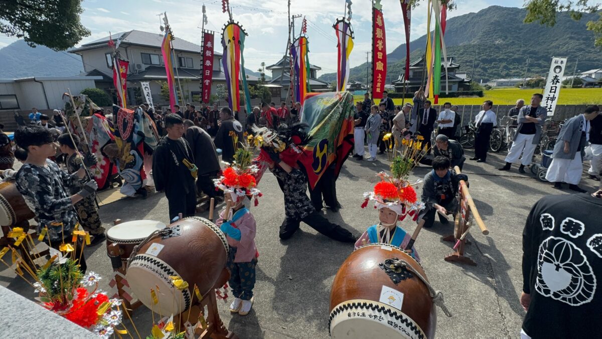 2024年 多度津町山階・春日神社 秋季例大祭 傘揃え 上小原獅子組