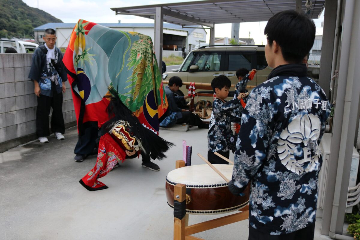 2024年 多度津町山階 秋祭り 村遣い 上小原獅子組