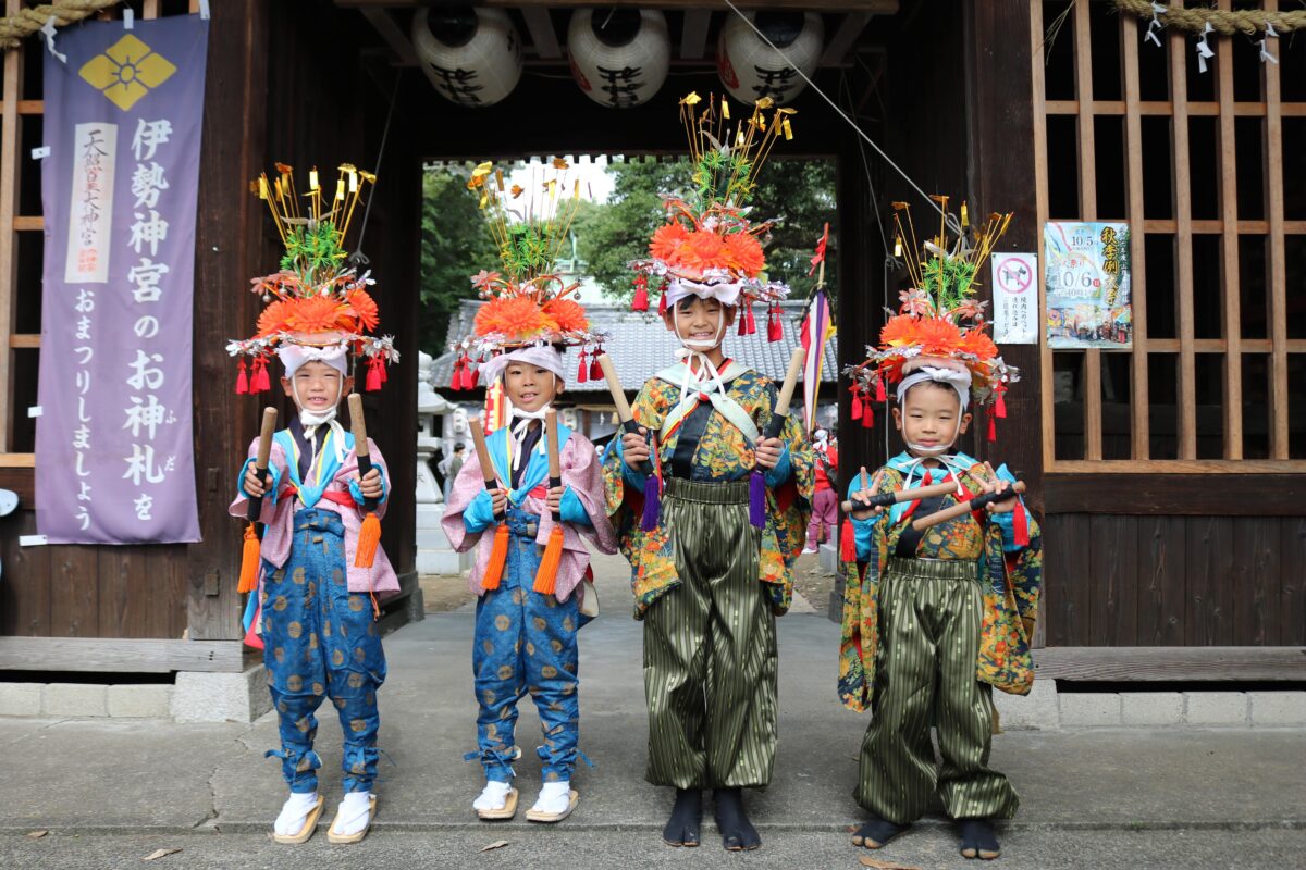 2024年 多度津町山階・春日神社 秋季例大祭 記念 集合写真 上小原獅子組