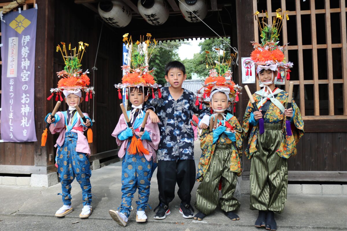 2024年 多度津町山階・春日神社 秋季例大祭 記念 集合写真 上小原獅子組