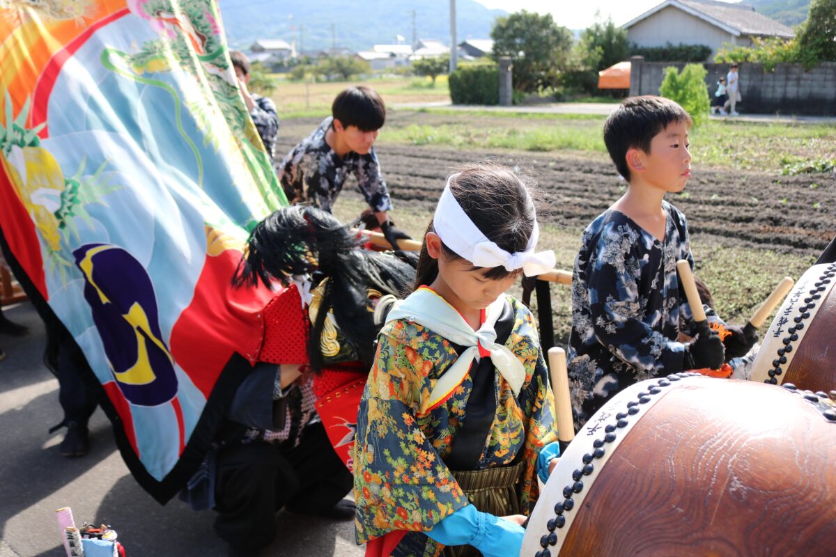 2024年 多度津町山階・春日神社 秋季例大祭 神輿休 上小原獅子組