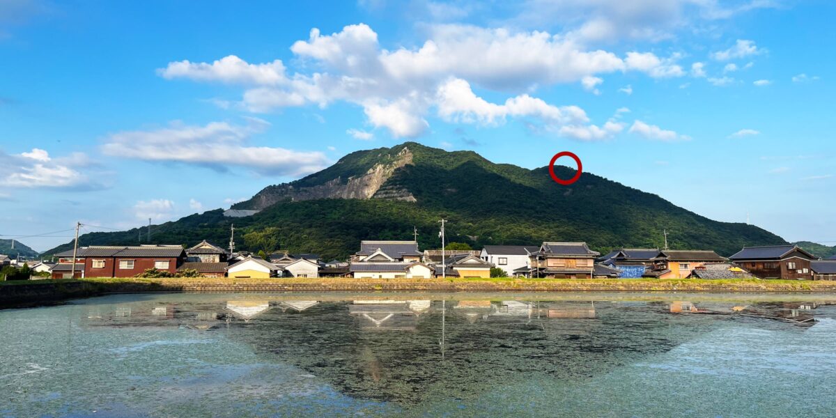 天霧山の龍神祠の位置