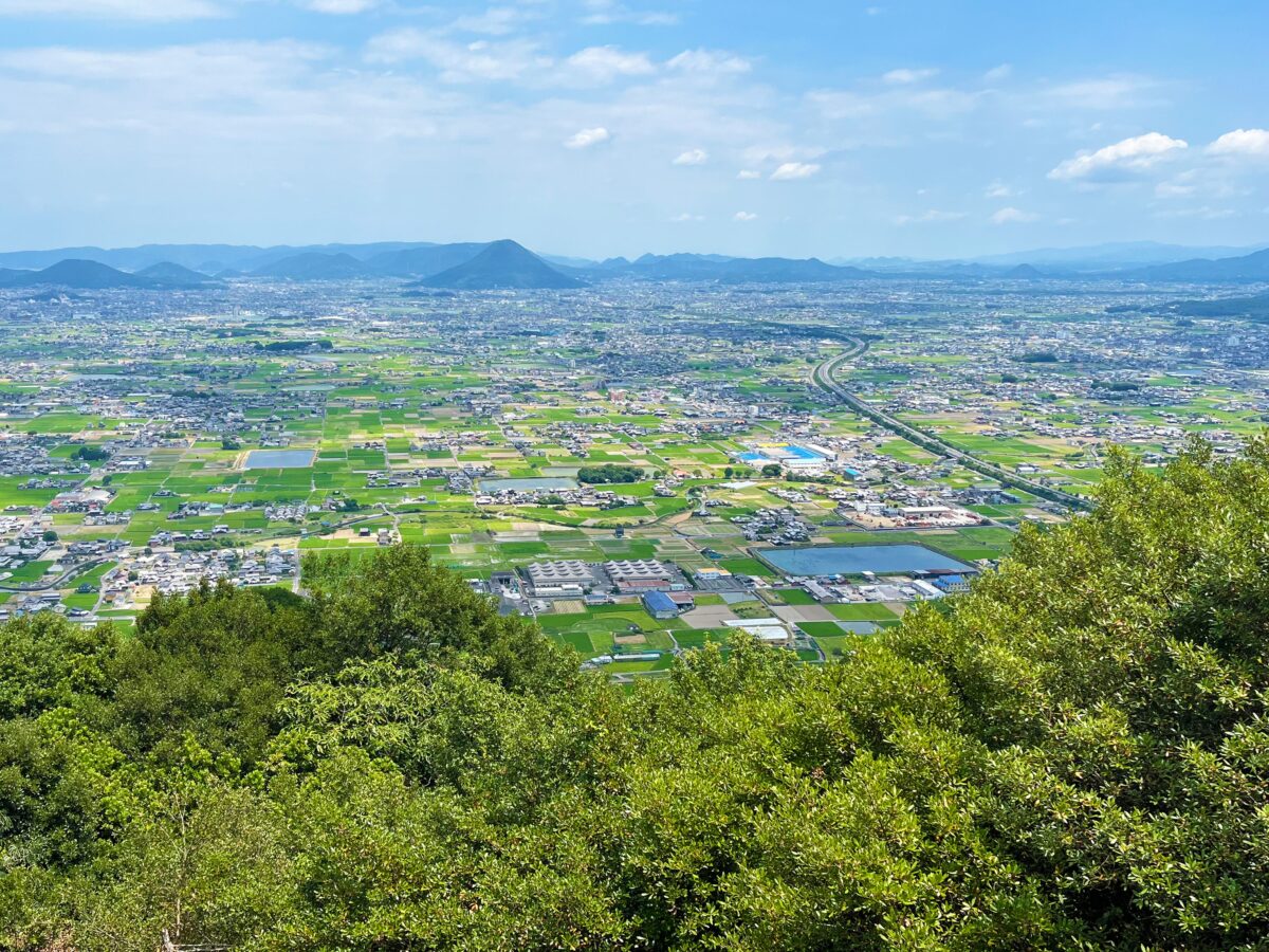 天霧山上から見る上小原