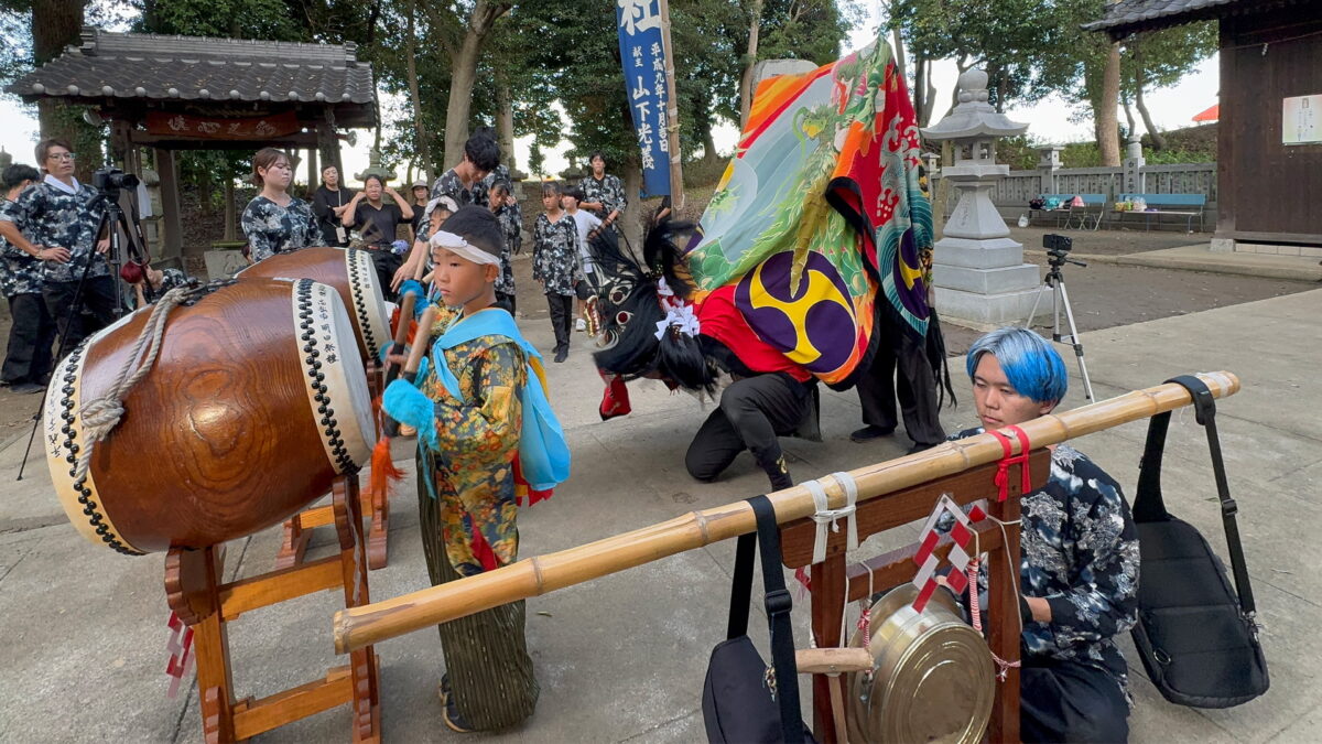 2025年 多度津町山階・春日神社 秋季例大祭 舞い込み 上小原獅子組