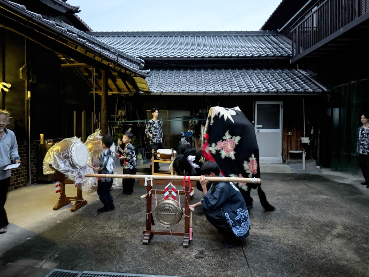 2025年 多度津町山階 秋祭り 村遣い 上小原獅子組
