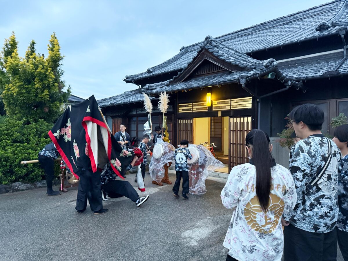 2025年 多度津町山階 秋祭り 村遣い 上小原獅子組