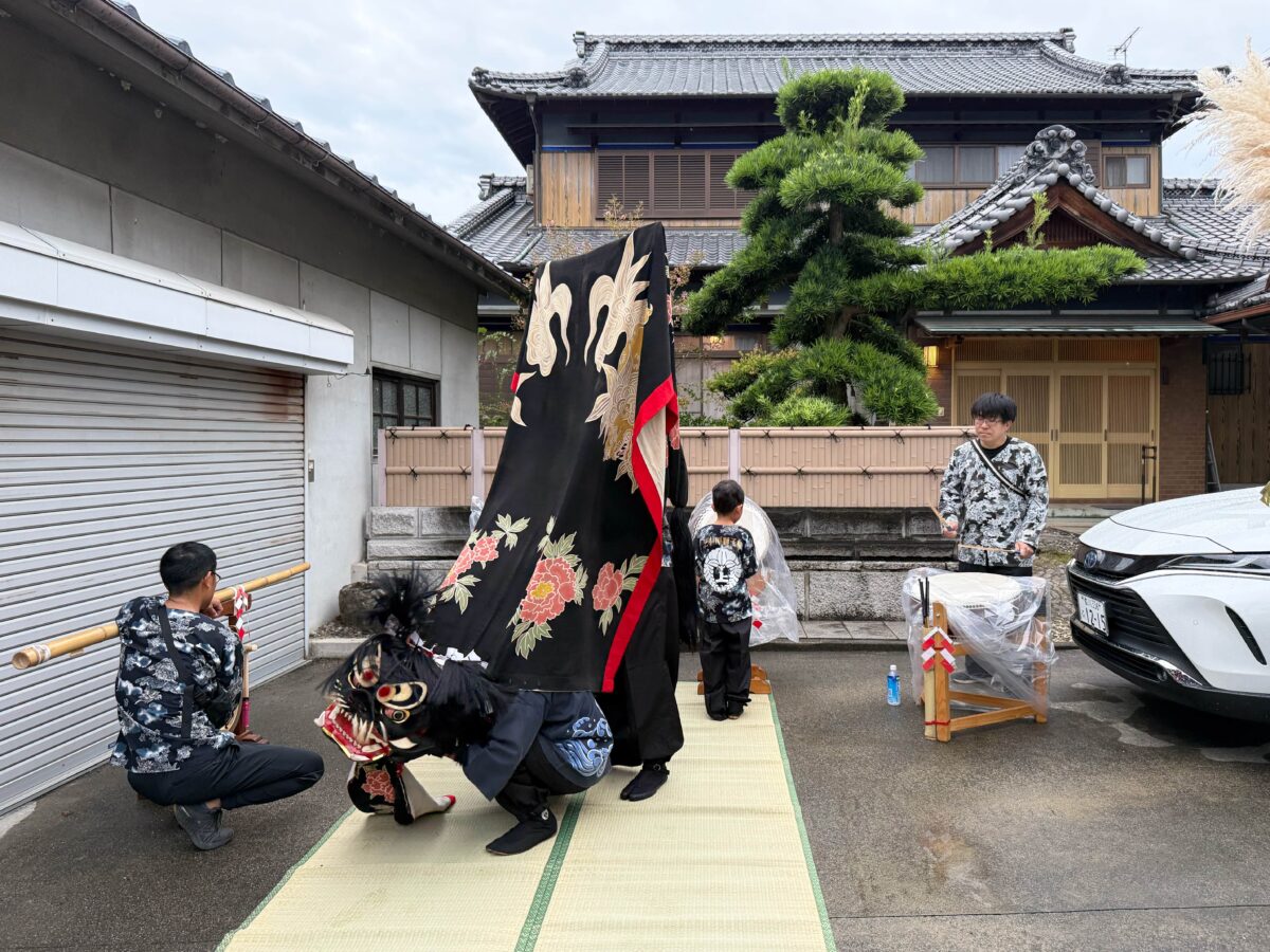 2025年 多度津町山階 秋祭り 村遣い 上小原獅子組