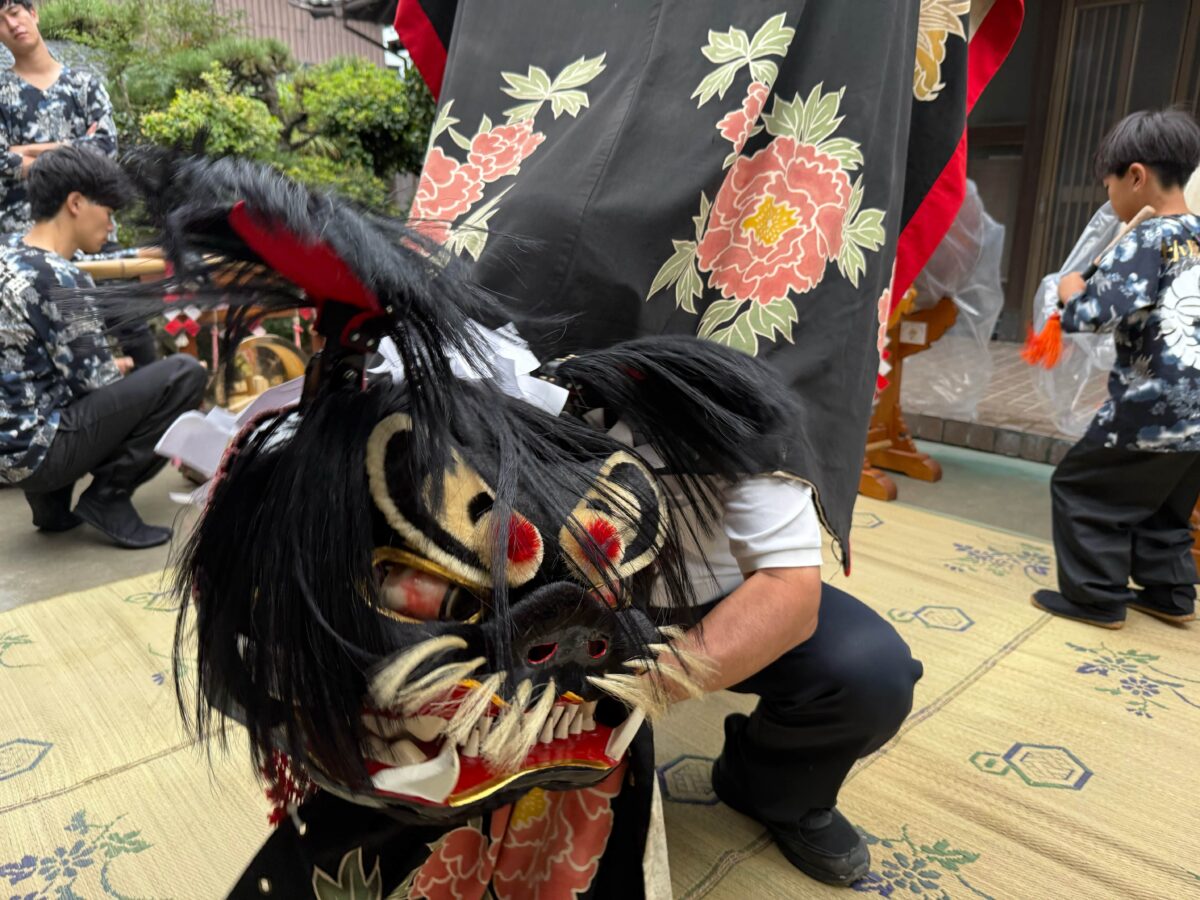 2025年 多度津町山階 秋祭り 村遣い 上小原獅子組
