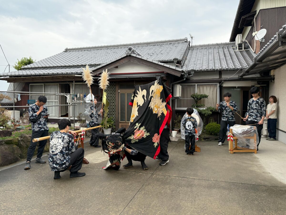 2025年 多度津町山階 秋祭り 村遣い 上小原獅子組