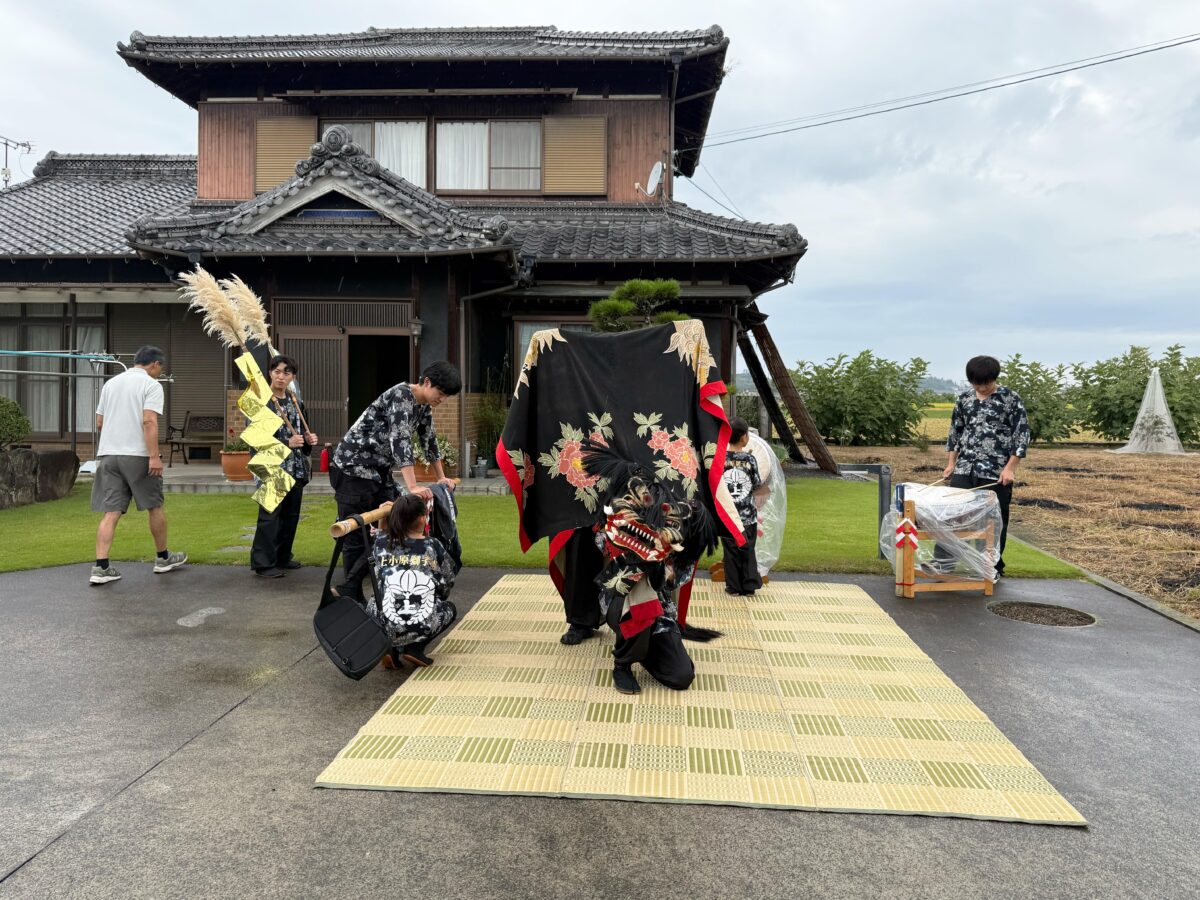 2025年 多度津町山階 秋祭り 村遣い 上小原獅子組