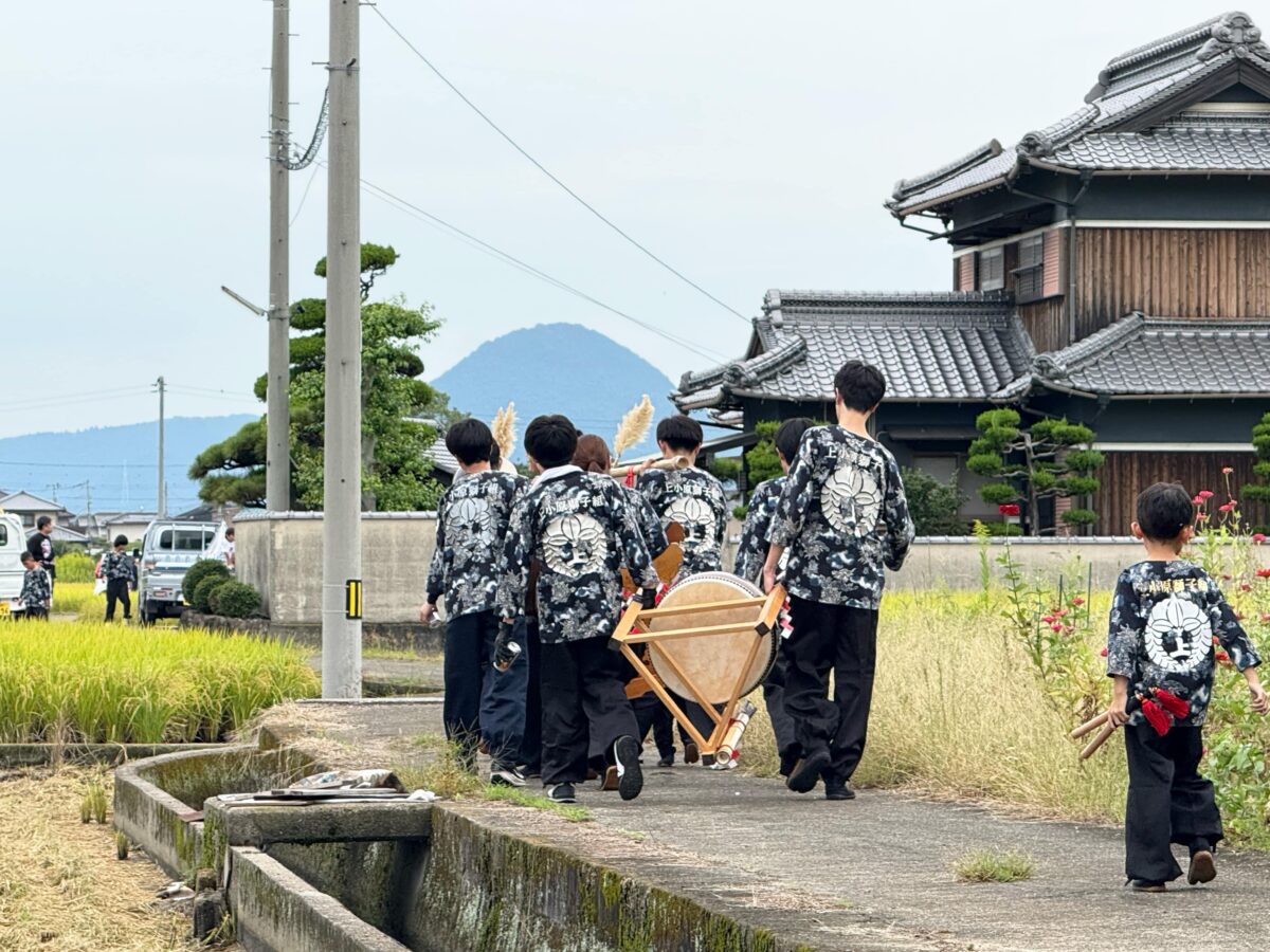 2025年 多度津町山階 秋祭り 村遣い 上小原獅子組