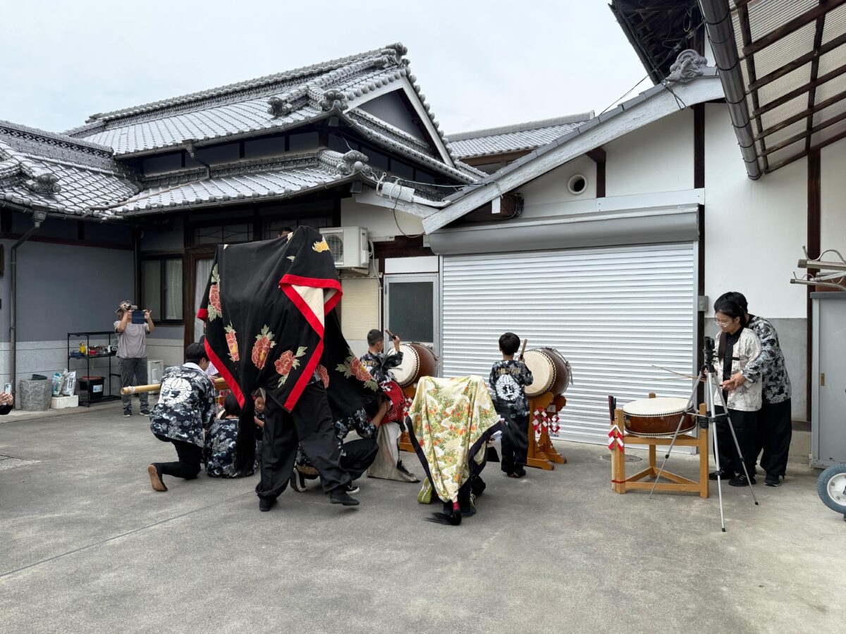 2025年 多度津町山階 秋祭り 村遣い 上小原獅子組
