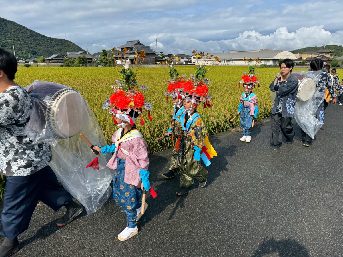2025年 多度津町山階 秋季例大祭 参拝 上小原獅子組