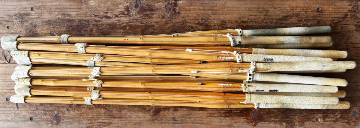 竹バチ製作用の竹刀