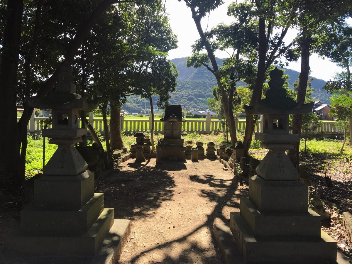 多度津町山階・春日神社 龍王宮