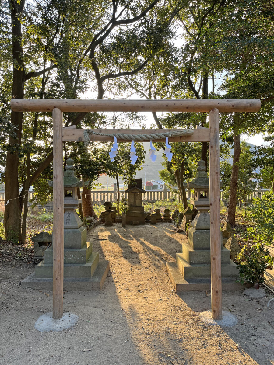 多度津町山階・春日神社 龍王宮