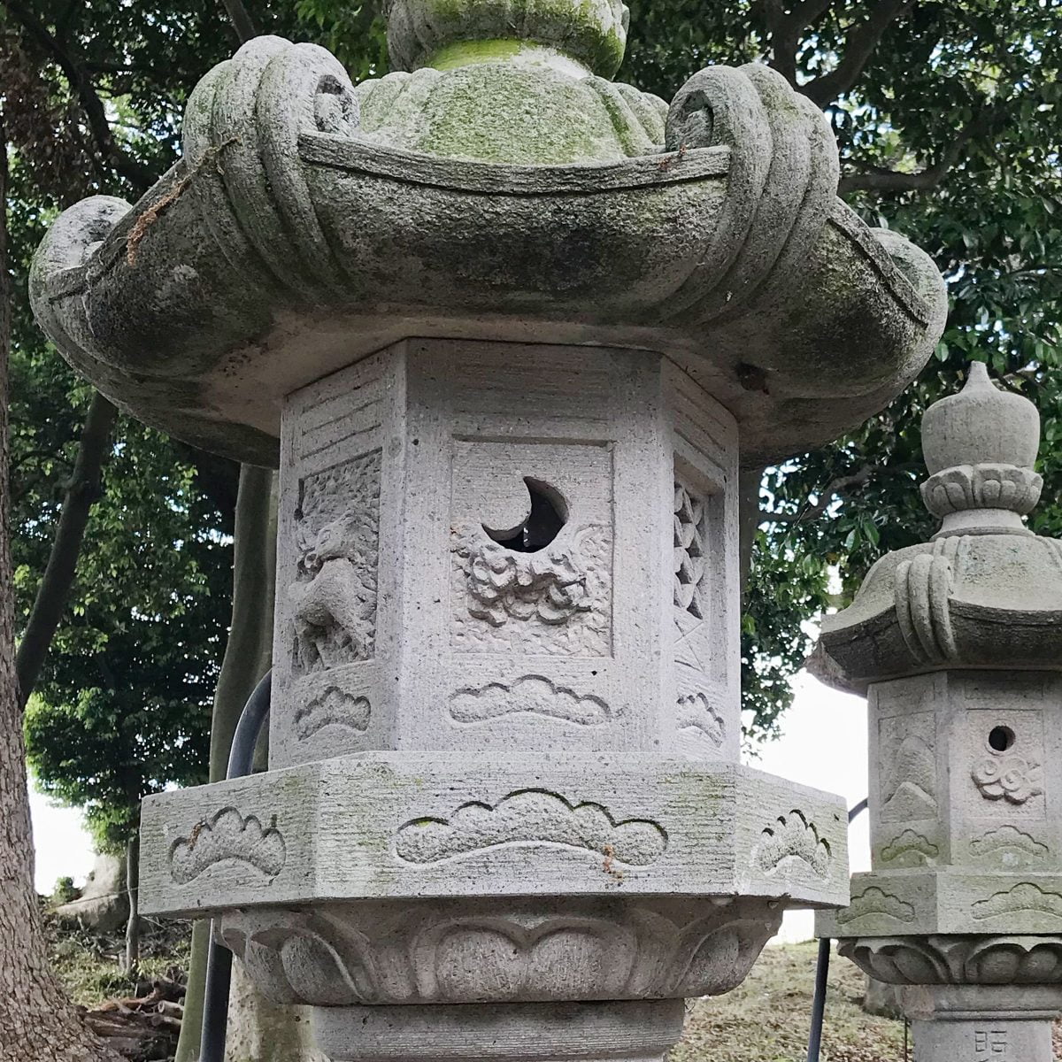 多度津町山階・春日神社 春日燈籠