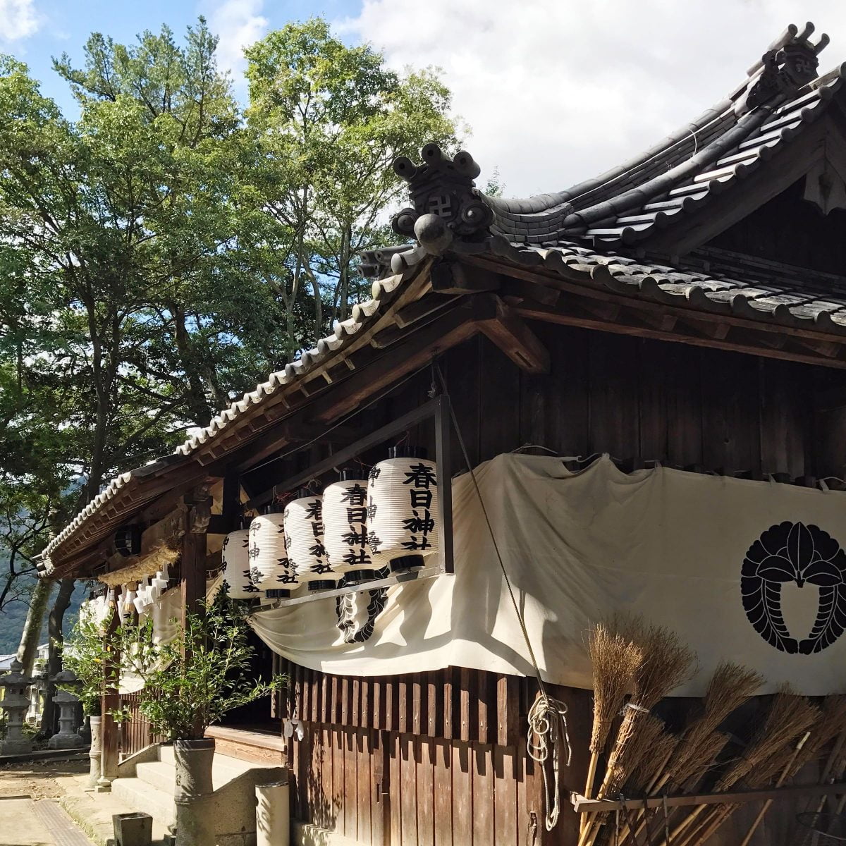 多度津町山階・春日神社 拝殿
