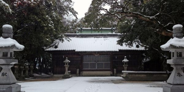 多度津町山階・春日神社 拝殿